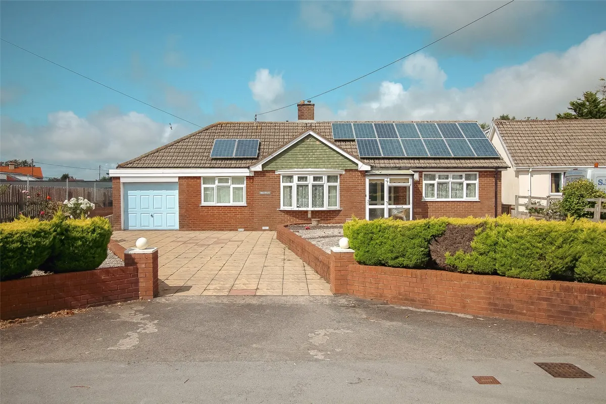 Alverdiscott Road, Bideford, EX39