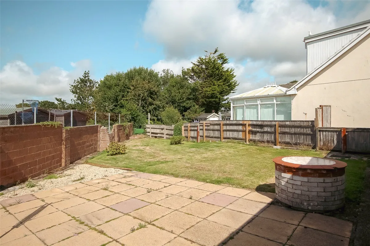 Alverdiscott Road, Bideford, EX39
