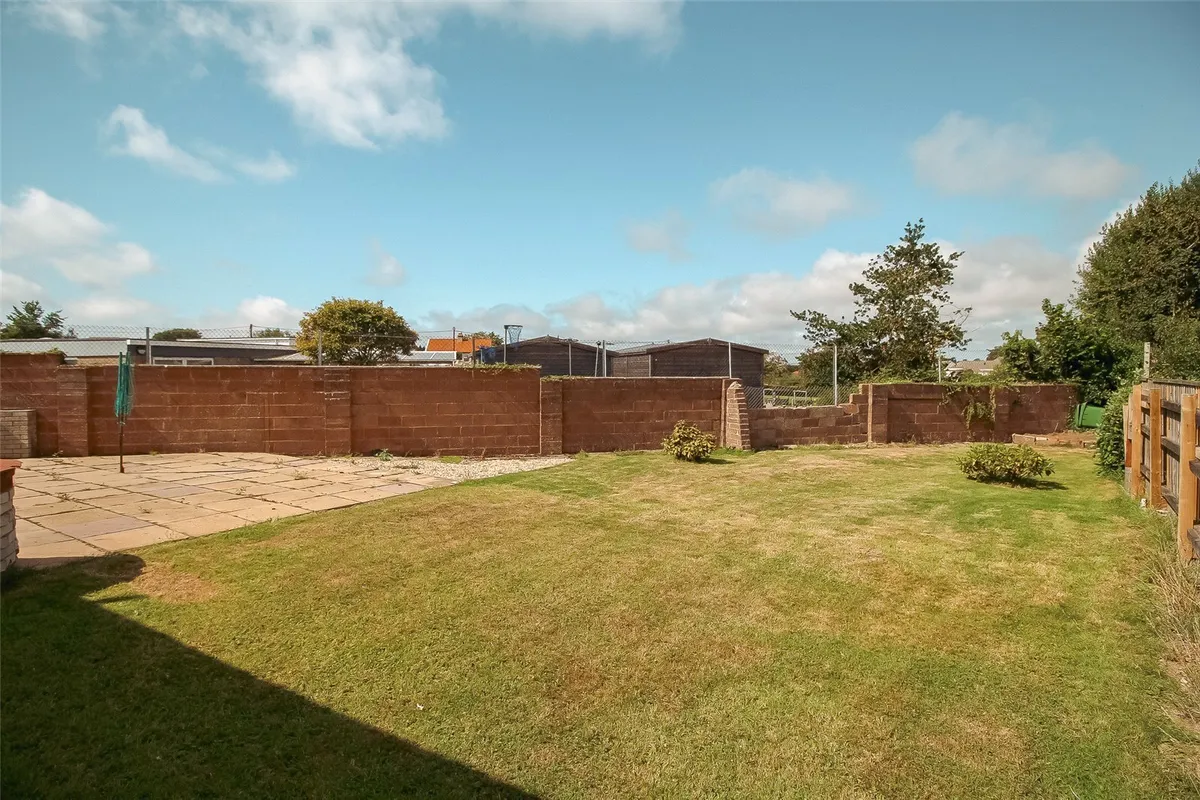 Alverdiscott Road, Bideford, EX39