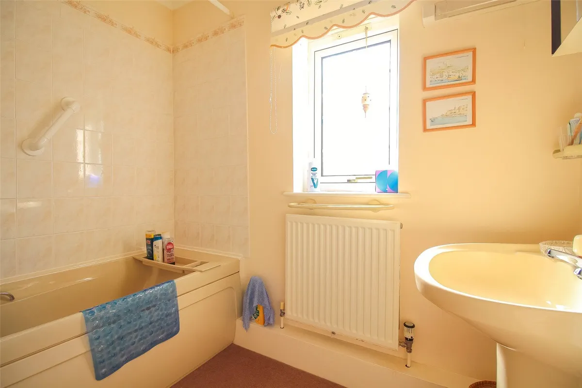 Bay View Court, Northam, Bideford, EX39