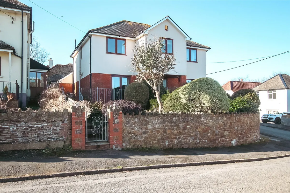 Fordlands Crescent, Bideford, EX39