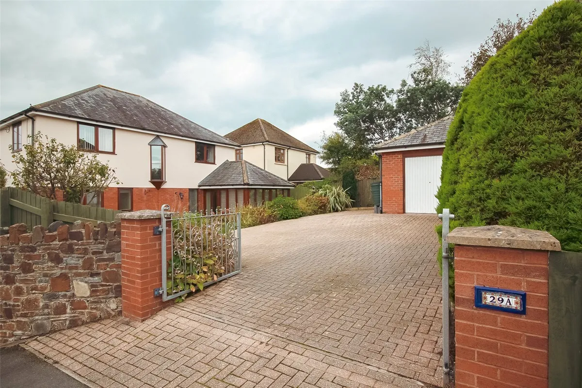 Fordlands Crescent, Bideford, EX39