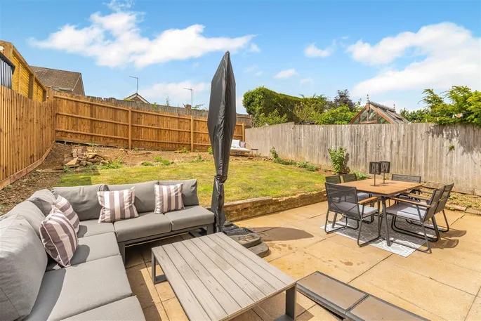 Property carousel image 10