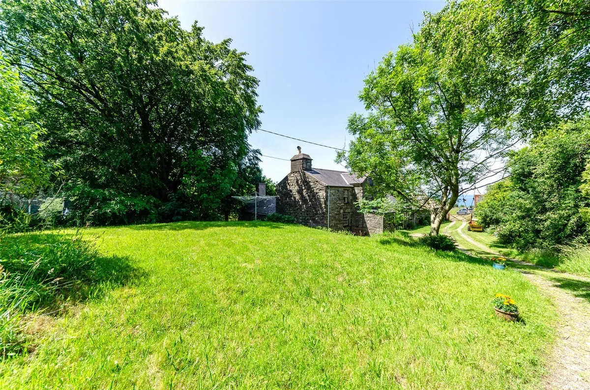 Clynnogfawr, Caernarfon, Gwynedd, LL54