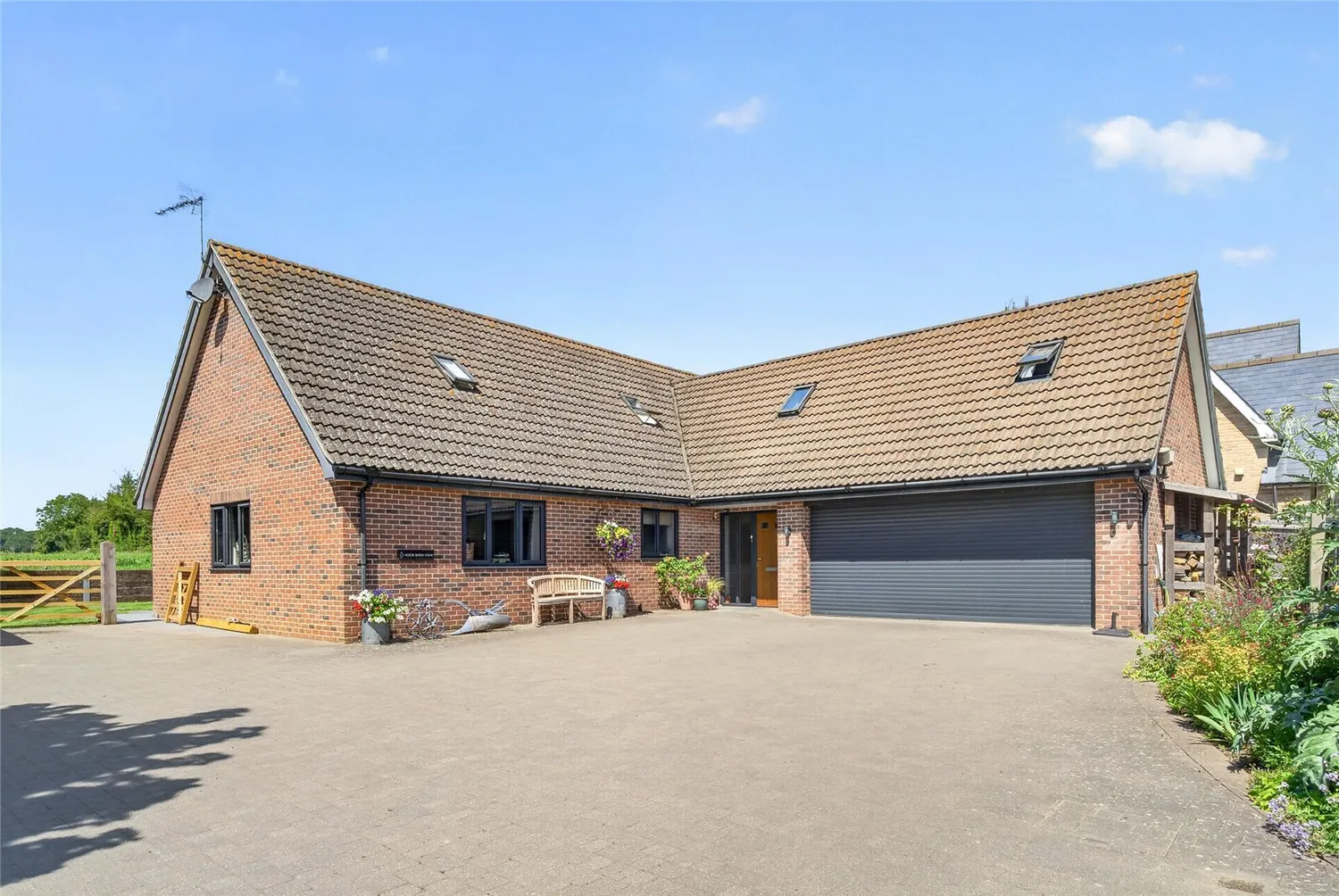 Waldringfield, Woodbridge, IP12 photo 16
