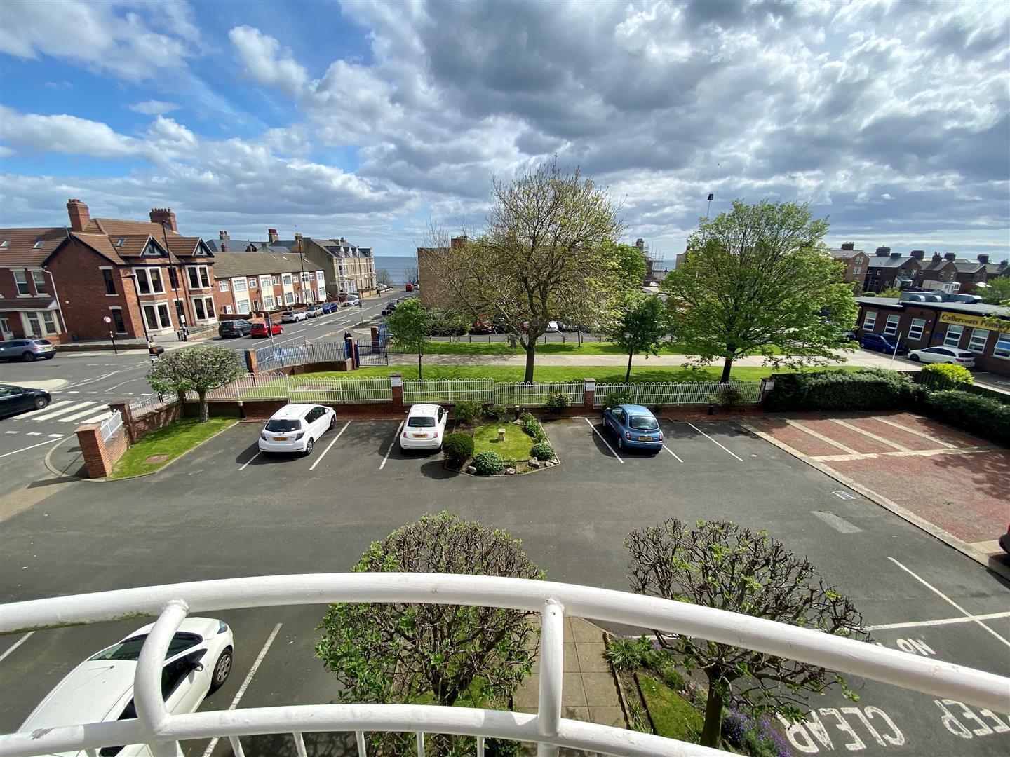 Marden Avenue, Cullercoats, North Shields Image 7