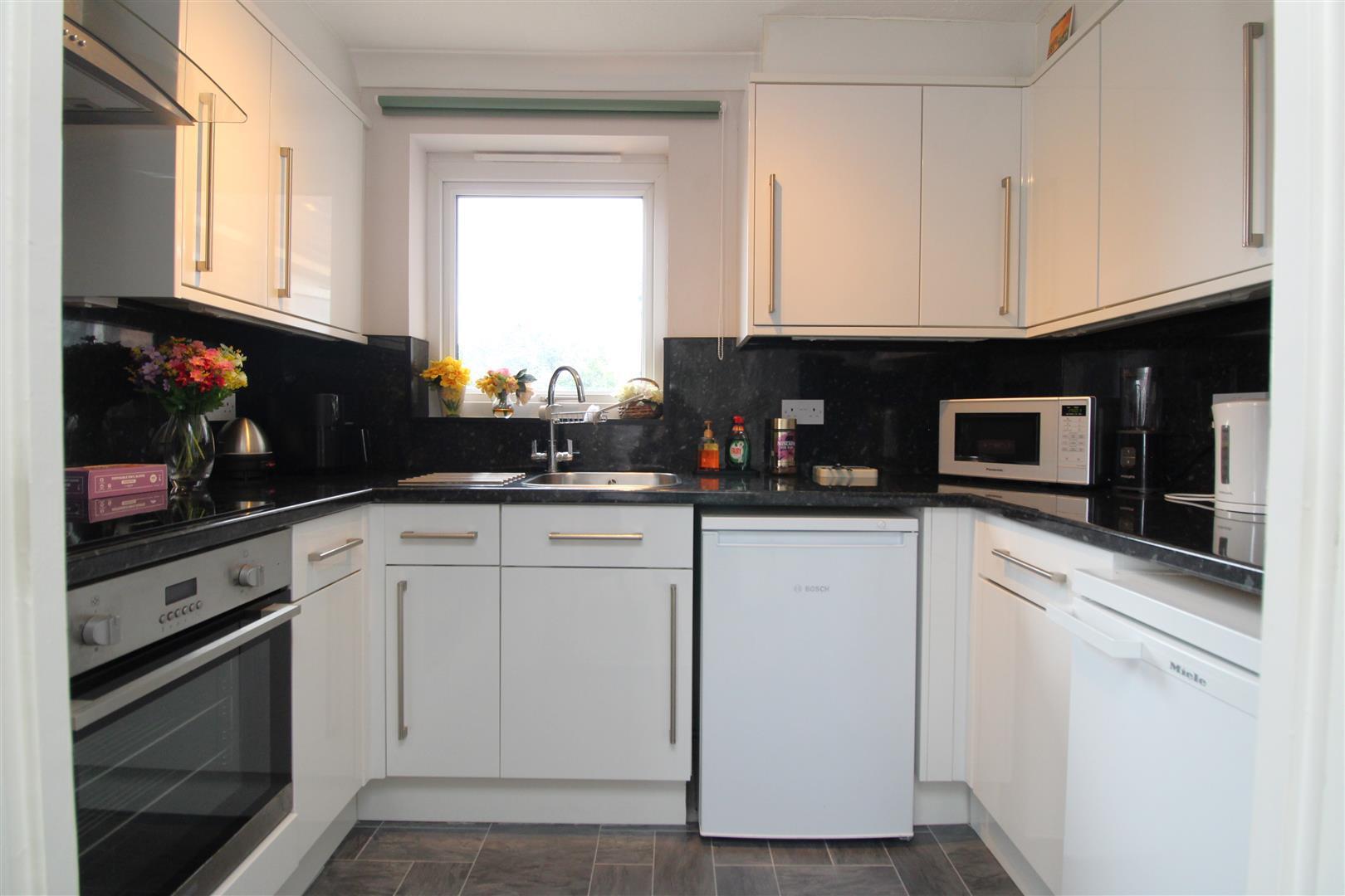Marden Avenue, Cullercoats, North Shields Image 8