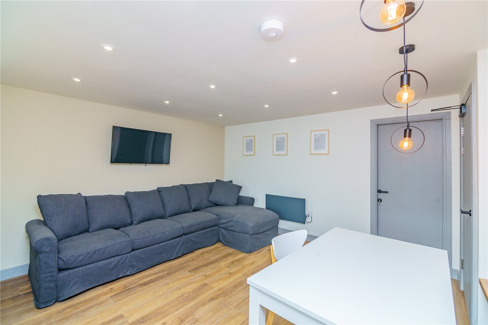 24 Malvern Road, Newsome, Huddersfield, HD4 Image 5