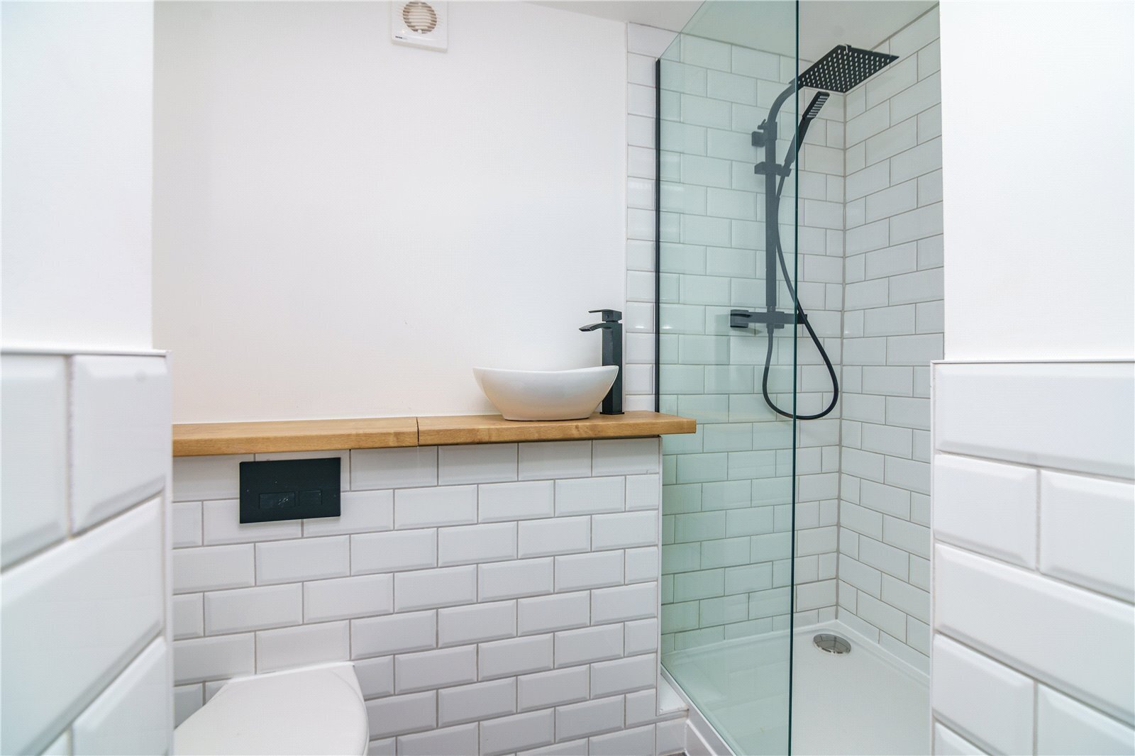 24 Malvern Road, Newsome, Huddersfield, HD4 Image 9