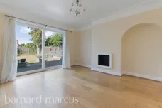Kneller Road, NEW MALDEN