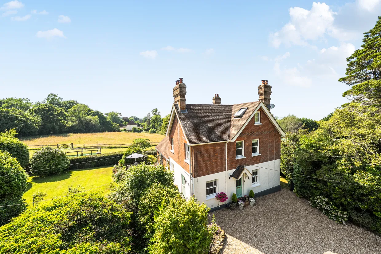 Heathfield Road, Etchingham, TN19 photo 1