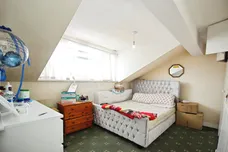 Grovehall Drive, LEEDS