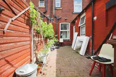 Grovehall Drive, LEEDS