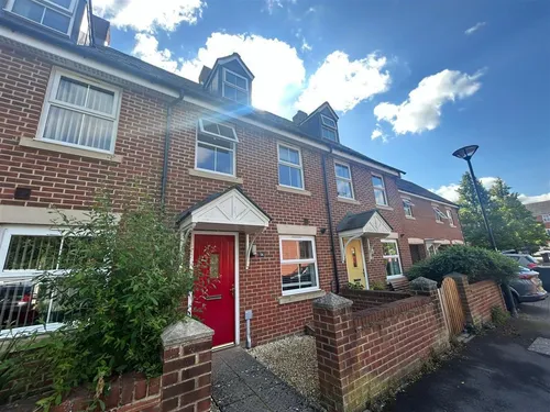 Melstock Road, SWINDONphoto