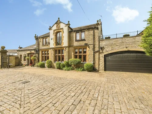 Lightenfield Lane, Netherton, HUDDERSFIELDphoto
