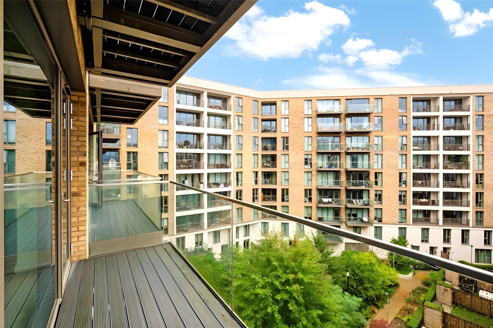 Schooner Road, London, E16 Image 11