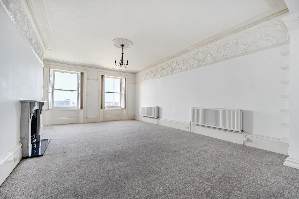 Brunswick Terrace Hove BN3 photo 4