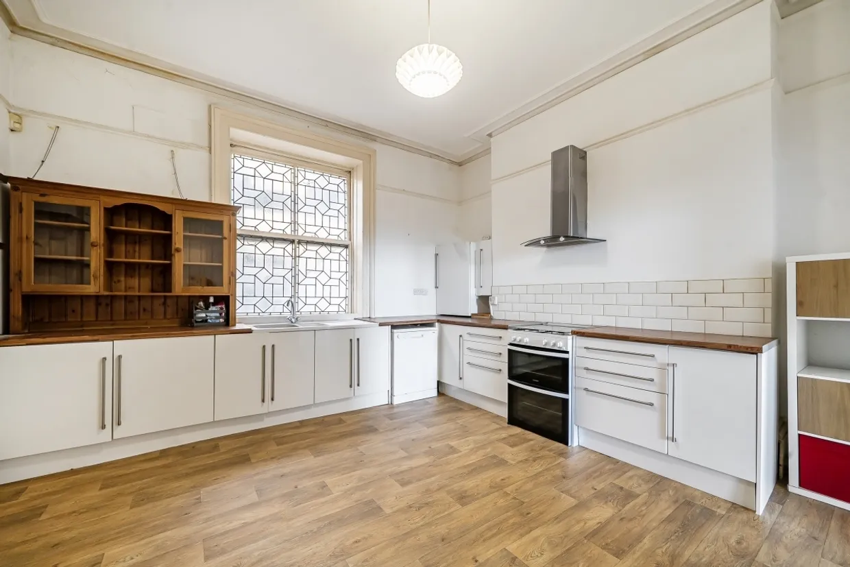 Brunswick Terrace Hove BN3 photo 5
