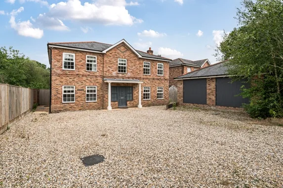 Sandy Lane Pamber Heath RG26
