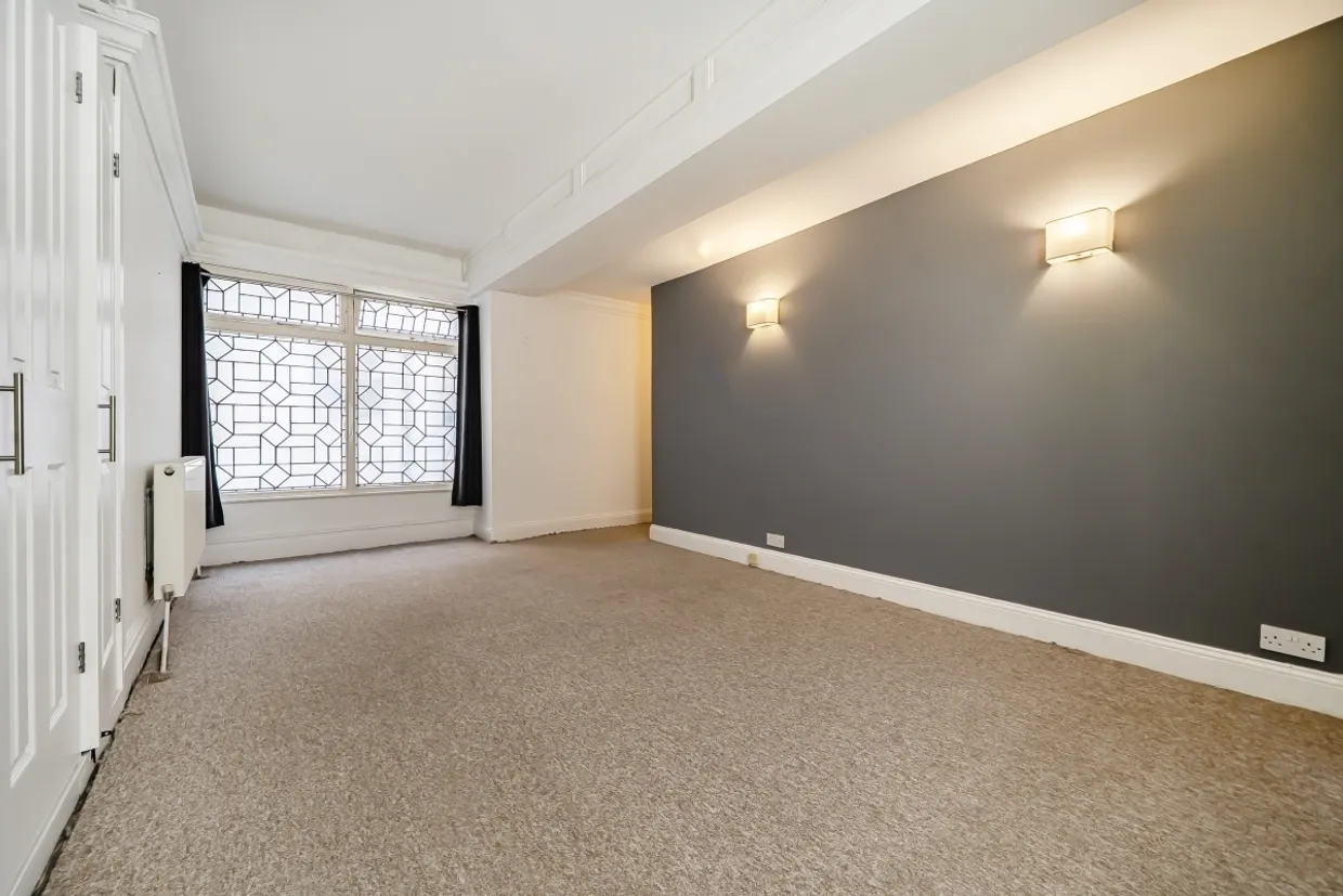 Brunswick Terrace Hove BN3 photo 8