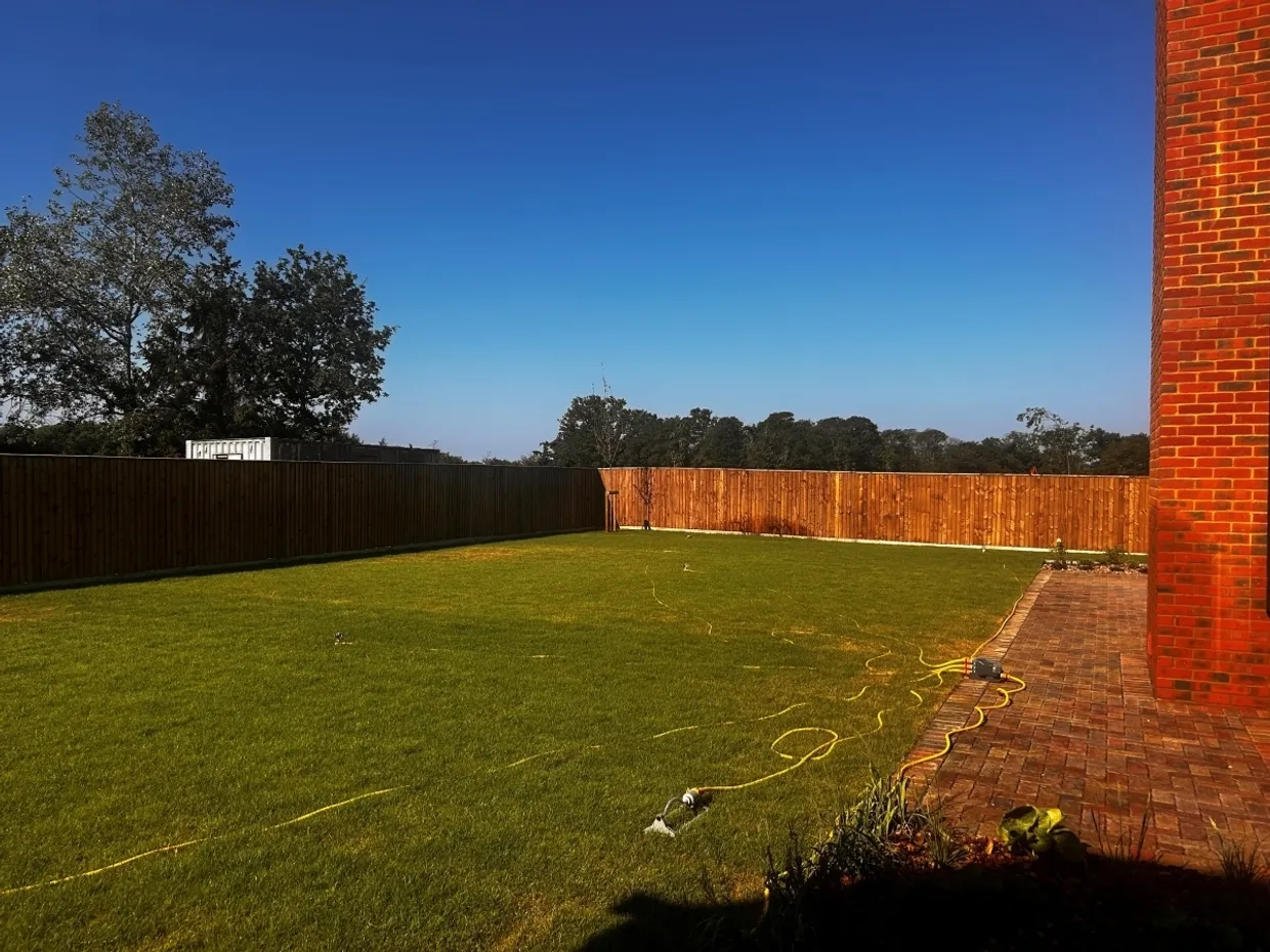 Harvest Hill Bourne End SL8 photo 24
