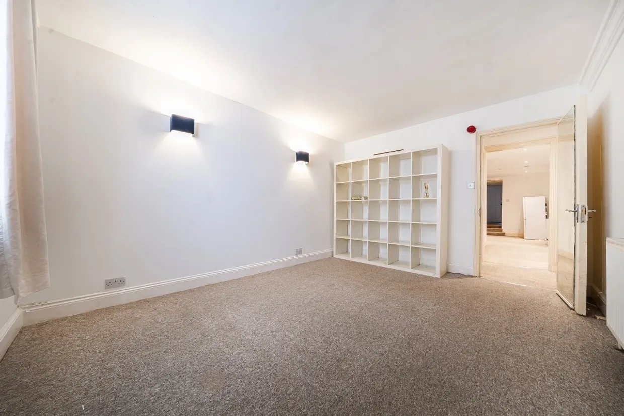 Brunswick Terrace Hove BN3 photo 11