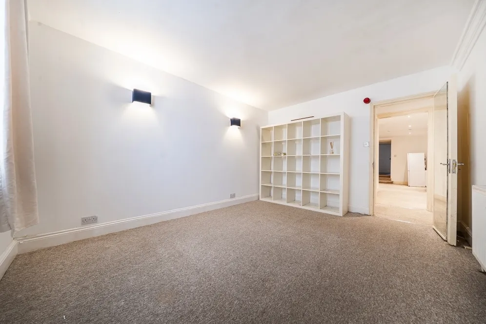 Brunswick Terrace Hove BN3 photo 11