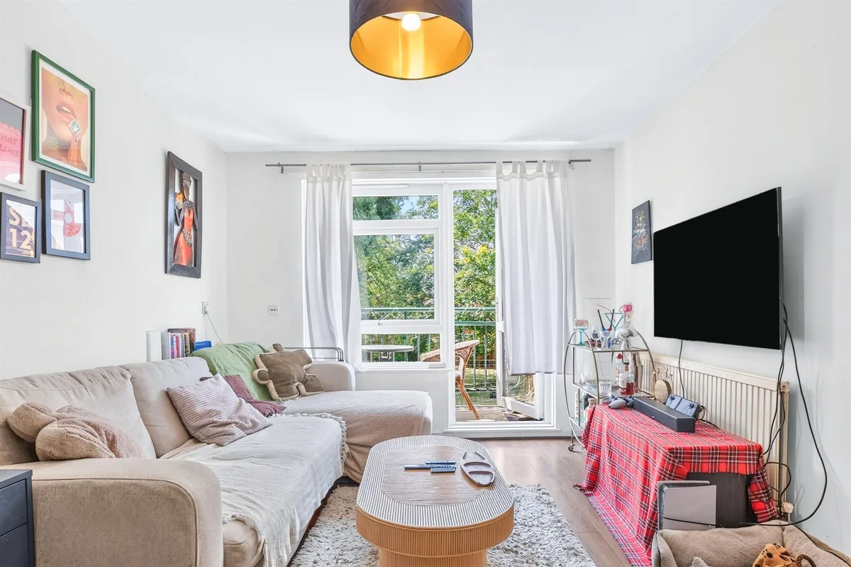Rose Way, London