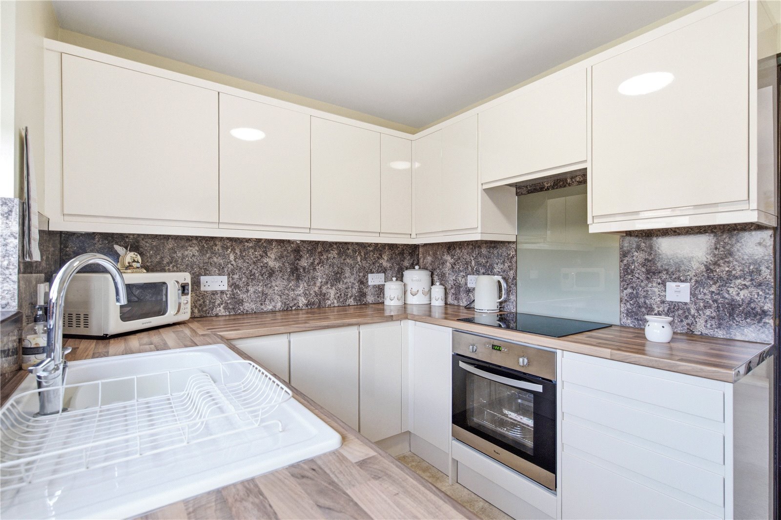 Churchill Rise, Burstwick, East Yorkshire, HU12 Image 3