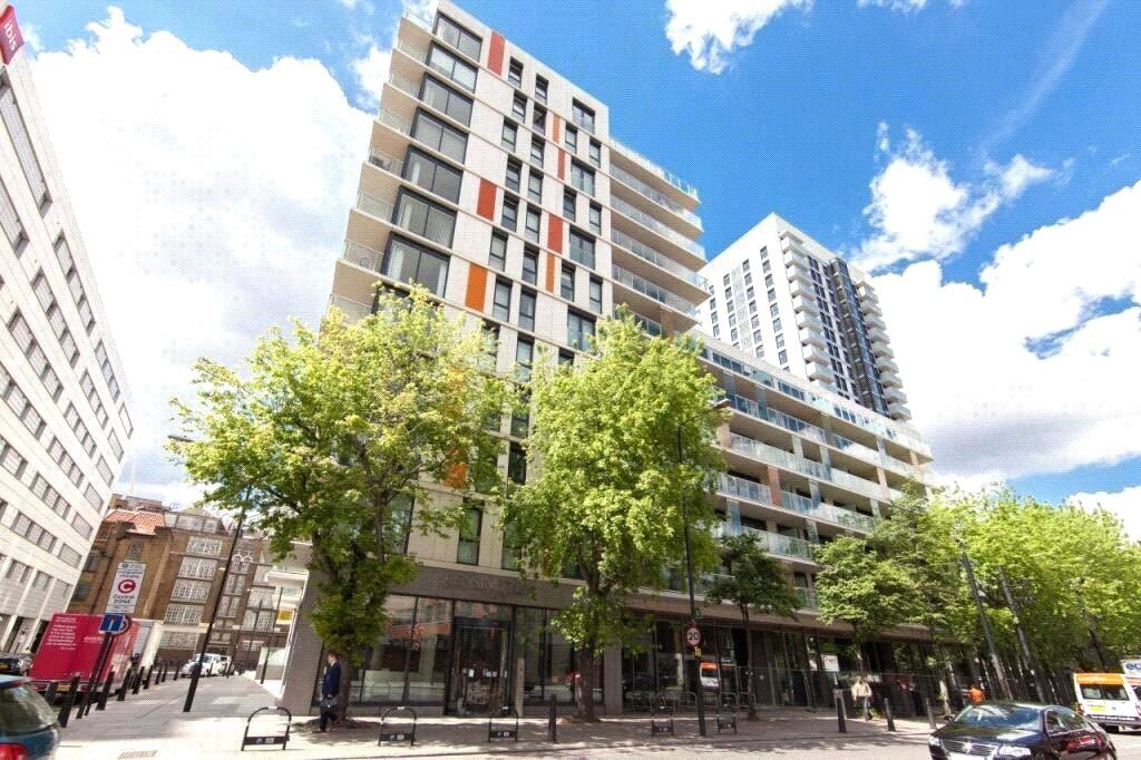 Kensington Apartments, Aldgate East, London, E1 Image 2