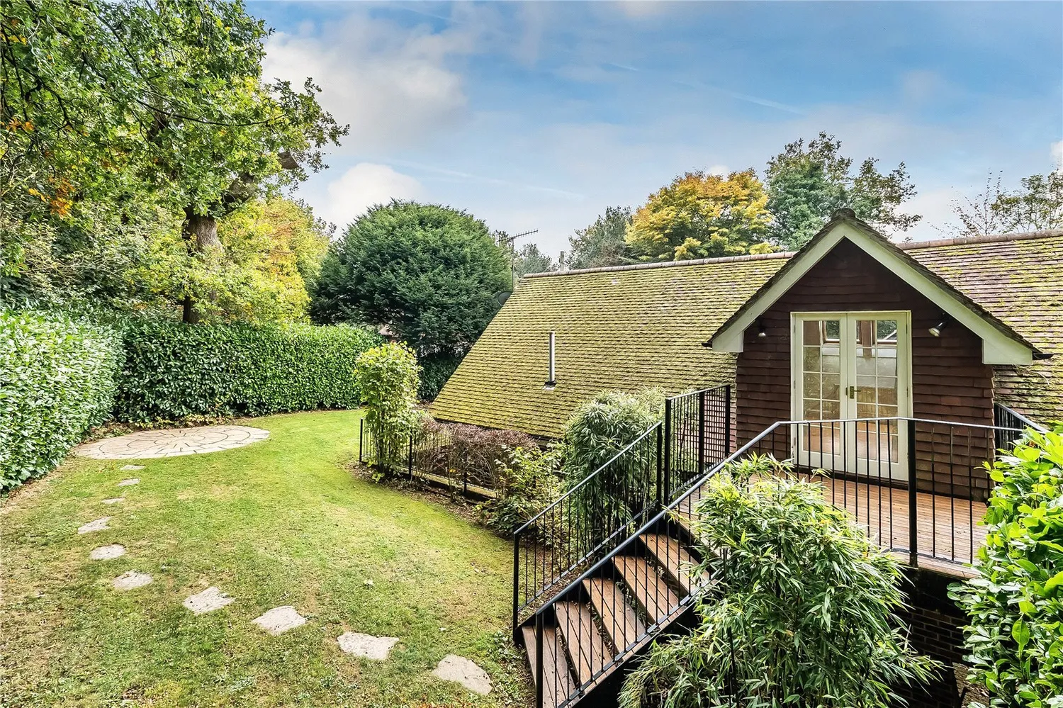 Stoneswood Road, Oxted, RH8 photo 2