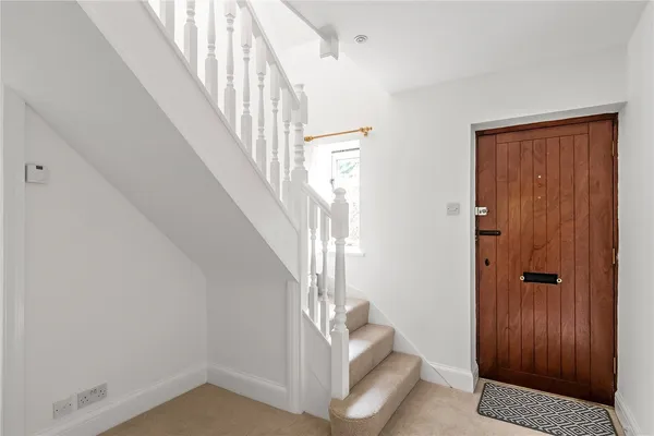 Stoneswood Road, Oxted, RH8 photo 13