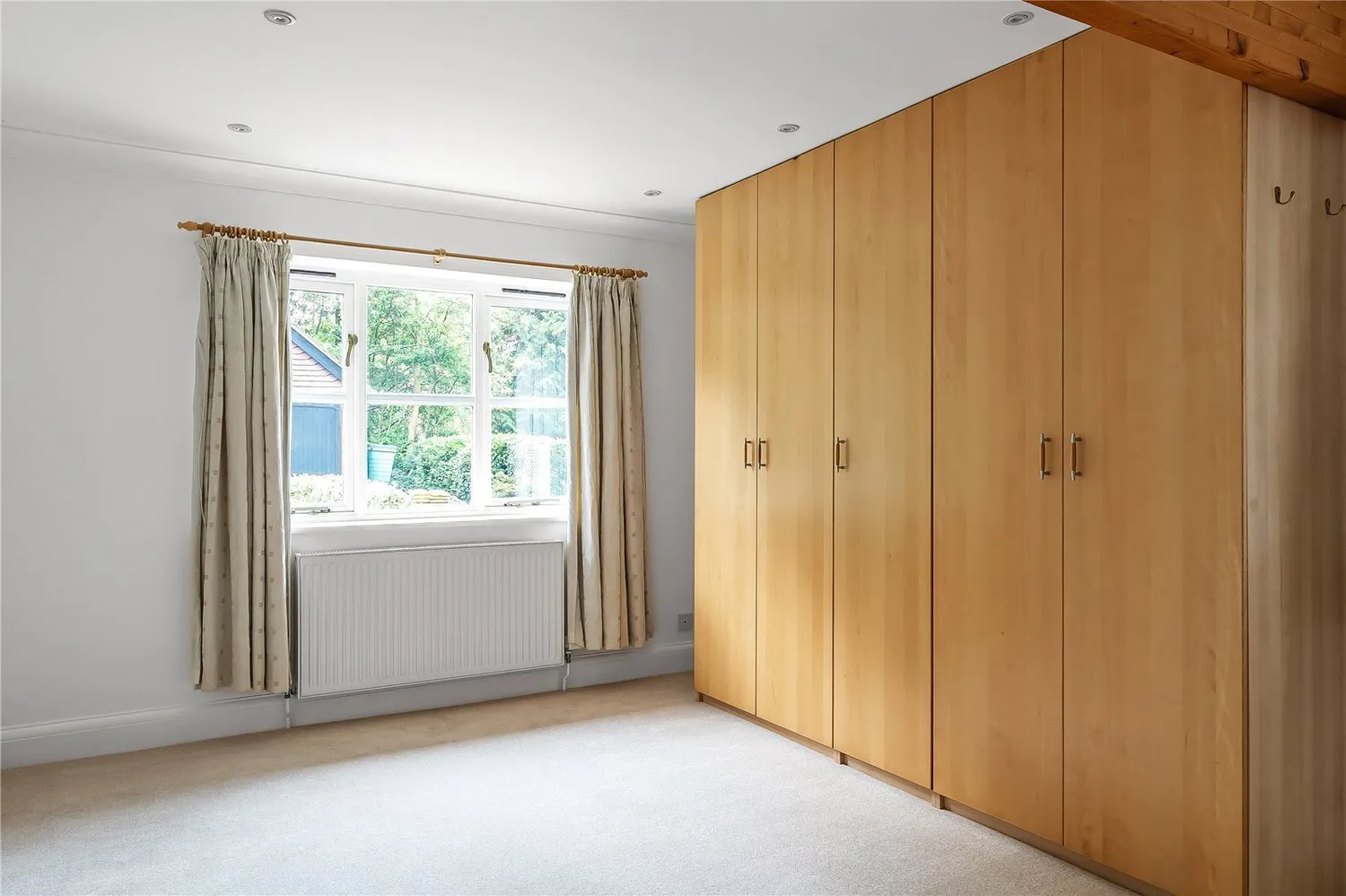 Stoneswood Road, Oxted, RH8 photo 18
