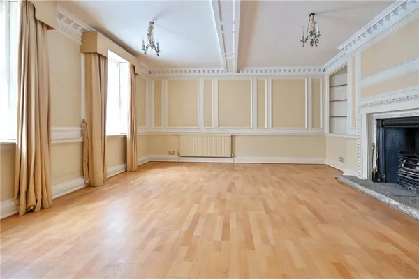 Guildhall Street, Bury St Edmunds, IP33 photo 2
