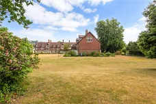 Horsham Road, Bramley, GU5 photo 11