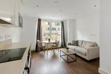Queensland Road, London, N7 photo 1