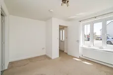 Cunningham Drive, Eye