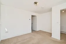 Cunningham Drive, Eye