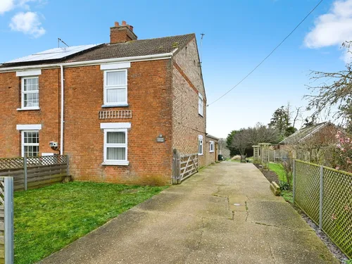 Well Hall Lane, Ashwicken, King's Lynnphoto