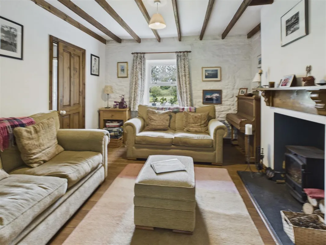 Grey Orchard, Ciffig, Whitland - Cottage in 3.5 Acres