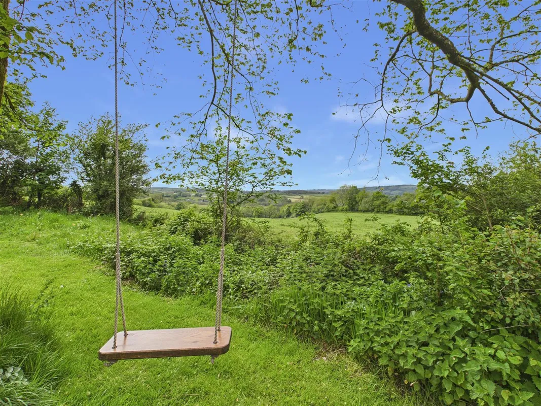 Grey Orchard, Ciffig, Whitland - Cottage in 3.5 Acres