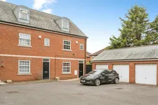 Hamilton Mews, Belle Vue, Doncaster