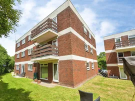 Southcrest Gardens, Redditch photo