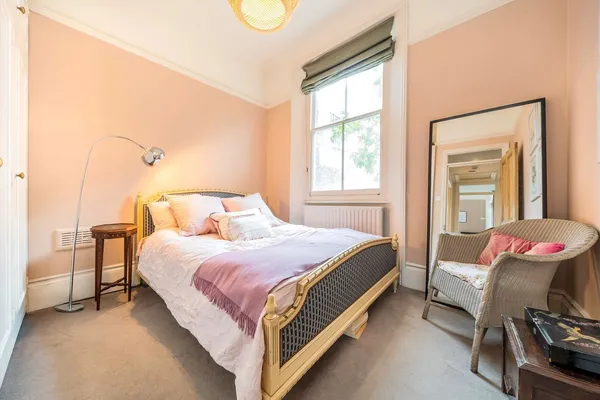 Claverton Street, London, SW1V photo 2