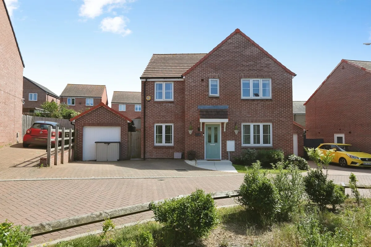 Holloway Mews, Fair Oak, Eastleigh