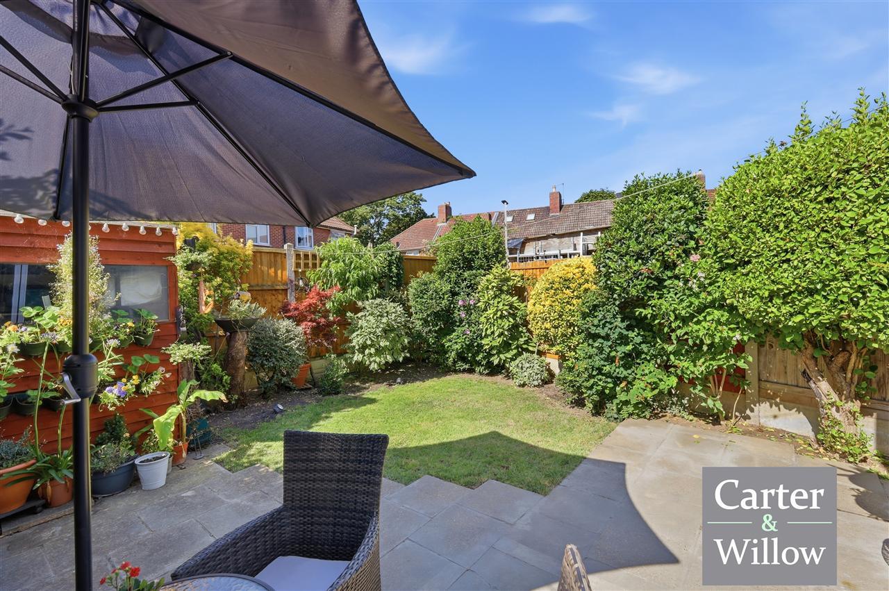 Bromhall Road, Essex Image 21
