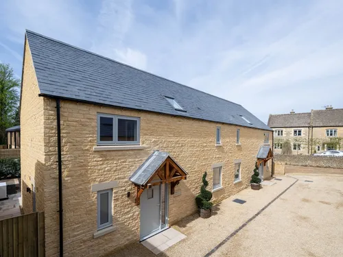 Willowside Grange, Withington, Cheltenhamphoto