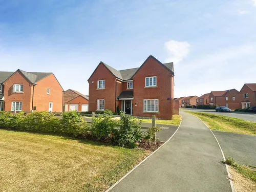 Field Avenue, Saxilby, LINCOLNphoto