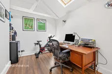 Park Hill, Carshalton