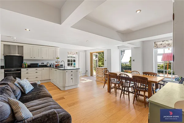 West Haddon Road, Guilsborough, NN6 photo 6